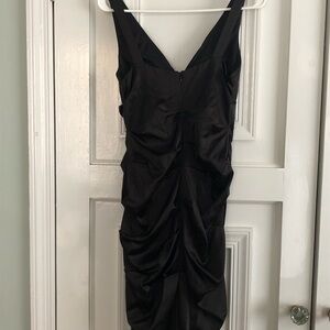 Sleeveless V Neck Fitted Dress